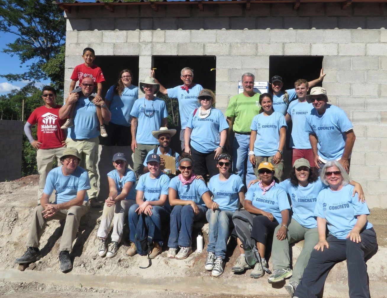 Concreto volunteer team